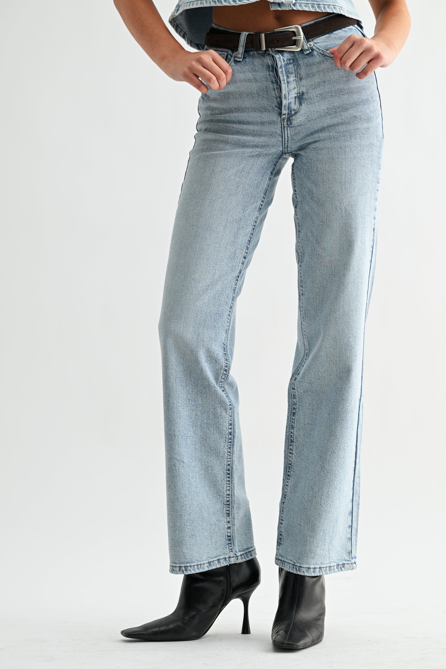 High Rise Hidden Waistband Straight