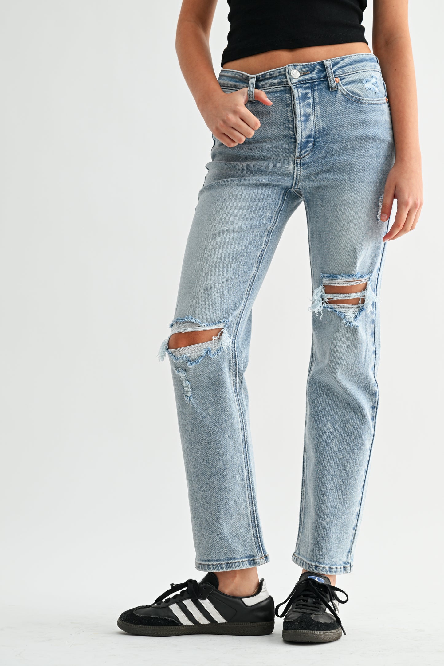 High Rise Destructed Slim Straight