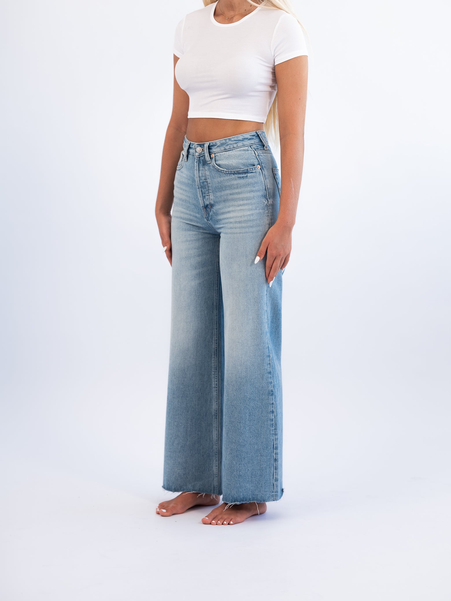 High Waisted Ultra Light Denim Wide Leg Style Pant